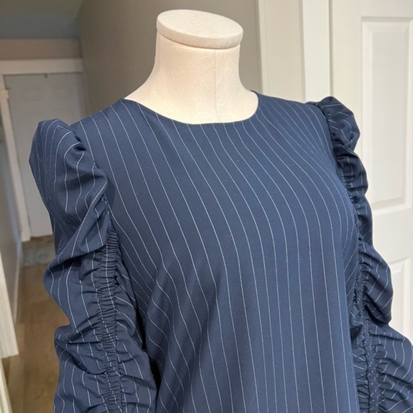 Zara Woman, Juliet Navy Striped Shirt with Ruched Sleeves - Picture 2 of 12